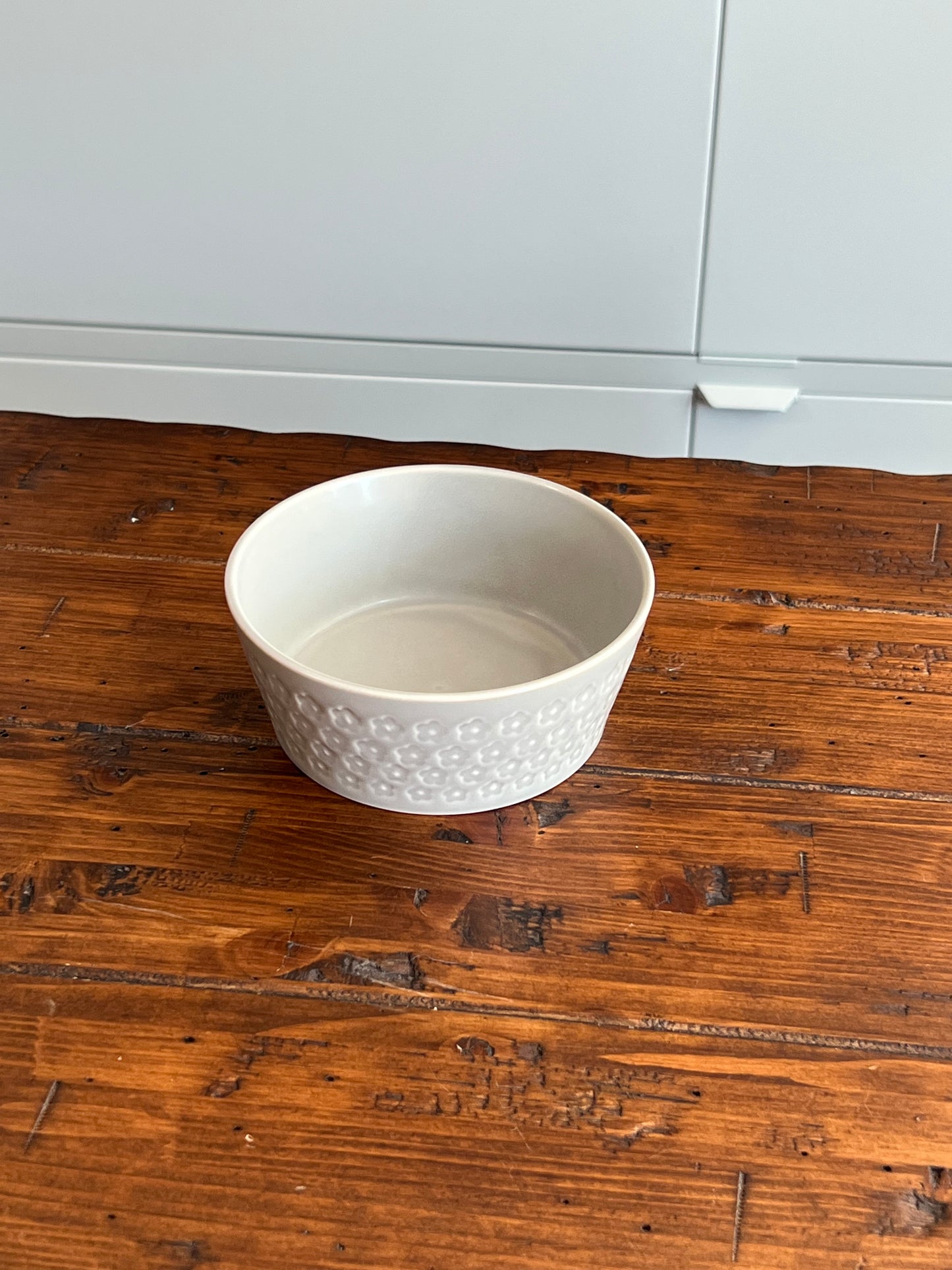 Matte Gray Daisy Stamped Bowl