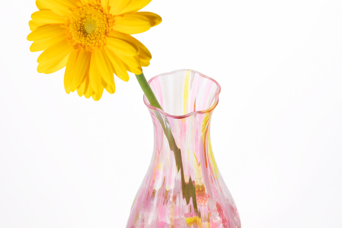 HANA HIKARI  Flower vase