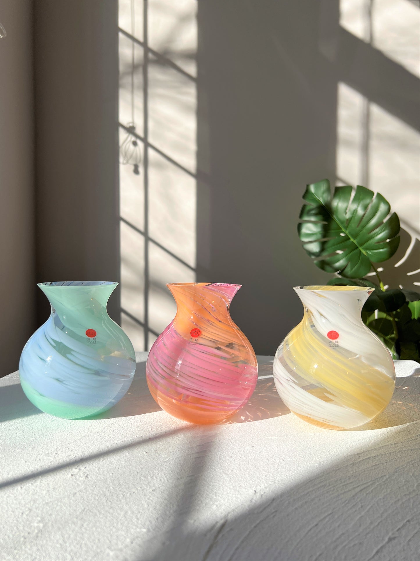 ISHIZHUKA Glass Tsugaru Vidro HANASHIZUKU BOUQUET POT