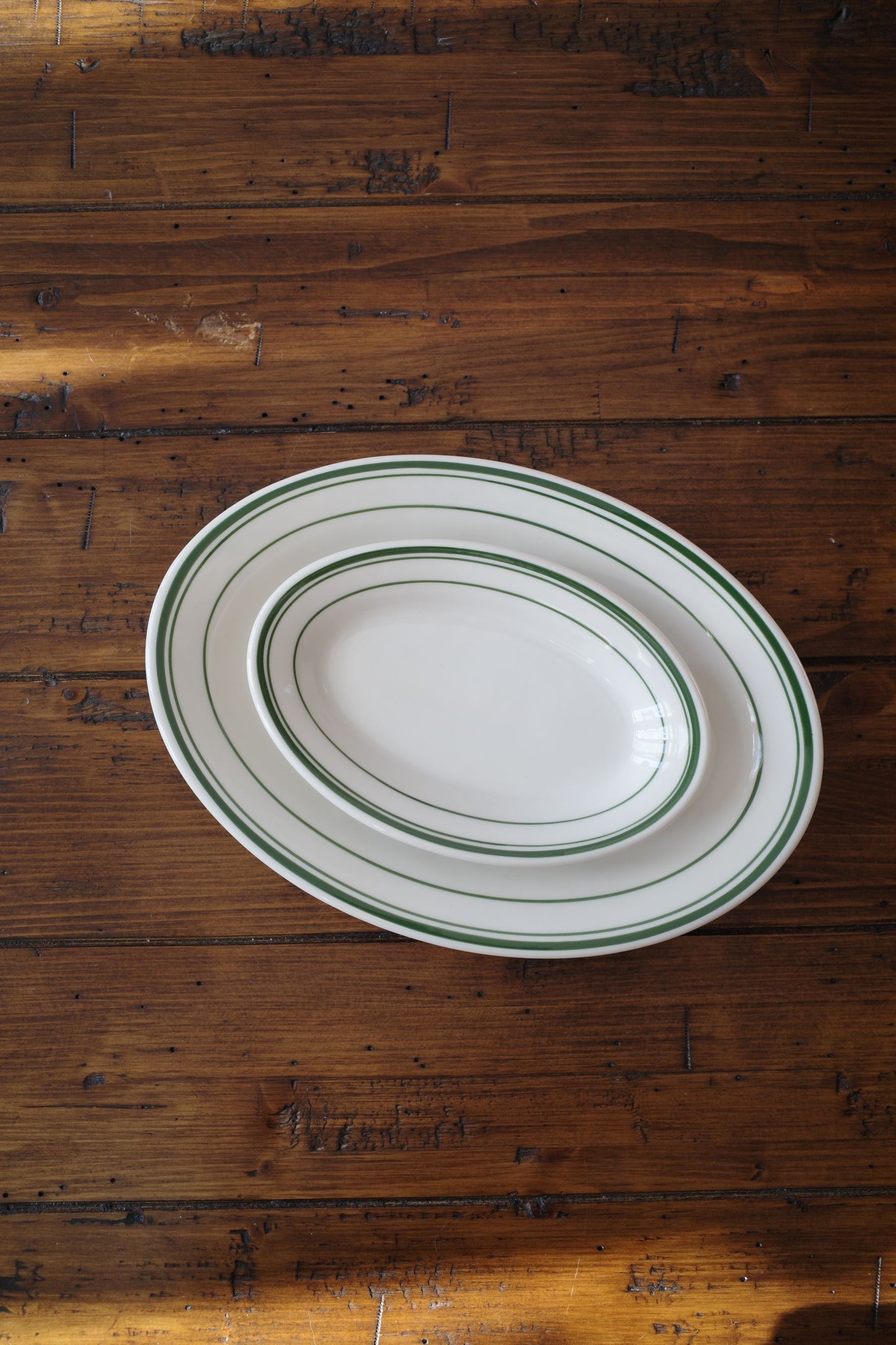 TUXTON Green Bay Oval Platter