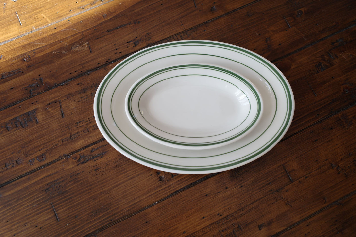 TUXTON Green Bay Oval Platter