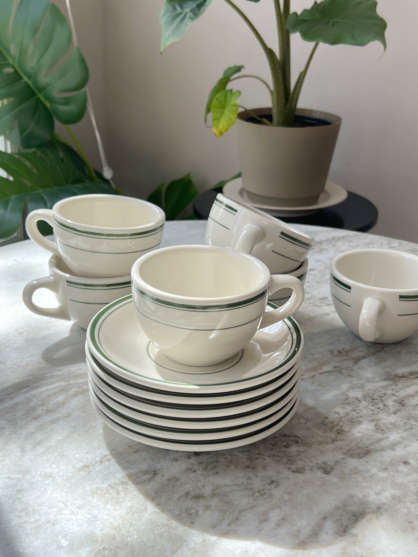 TUXTON Green Bay Round Coffee Cup And Saucer