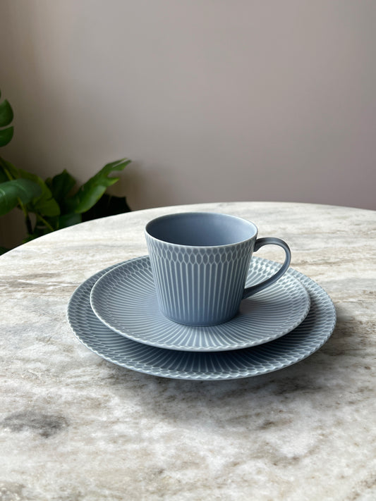 Oda Sazanami Ripples Mug MINO WARE (Blue)